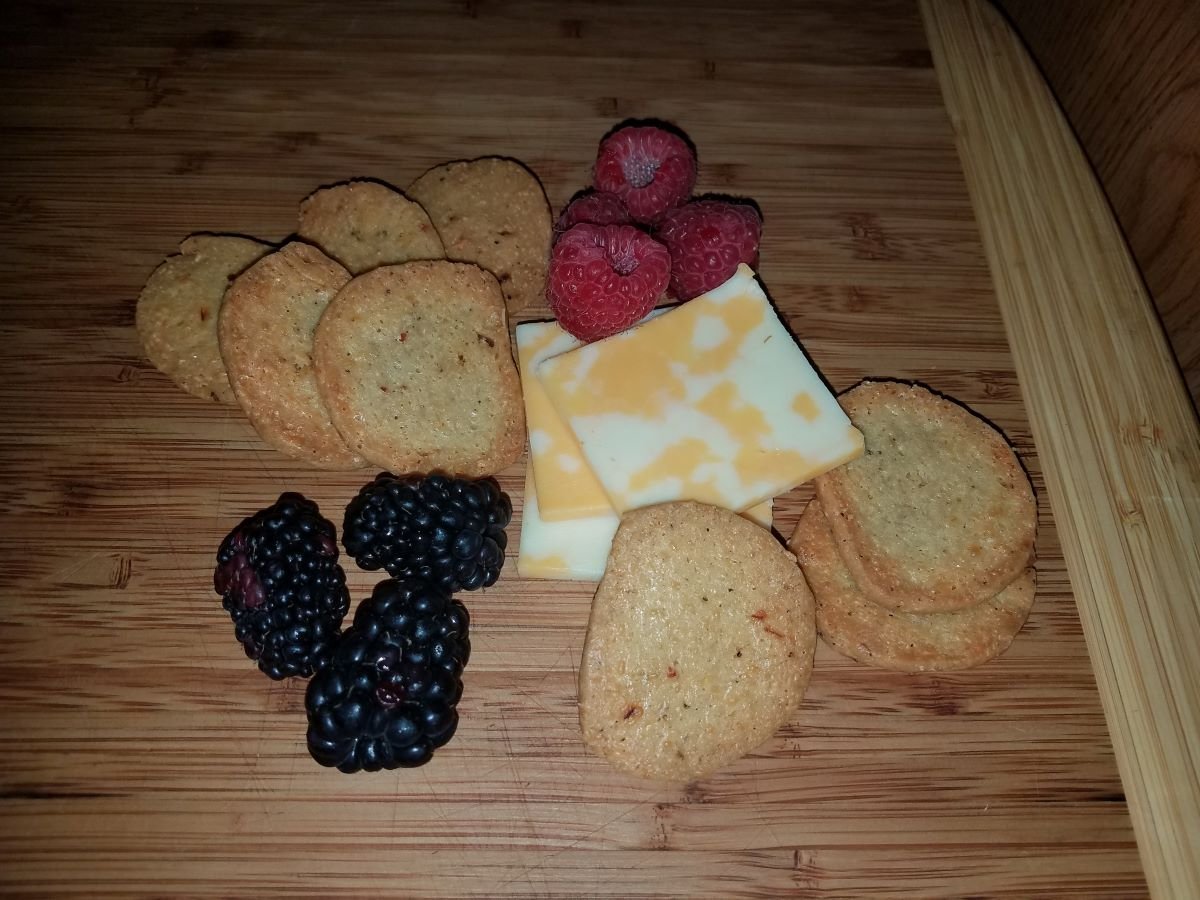 Einkorn Cheese Crackers: The Perfect Crunchy, Nutty Snack