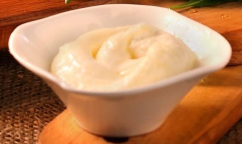 Avocado Mayonnaise: A Healthy, Homemade Alternative