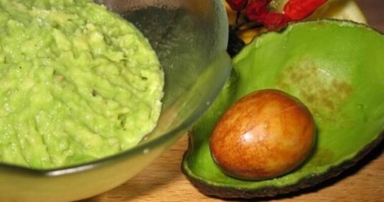 Classic Guacamole Recipe: Fresh and Flavorful Dip