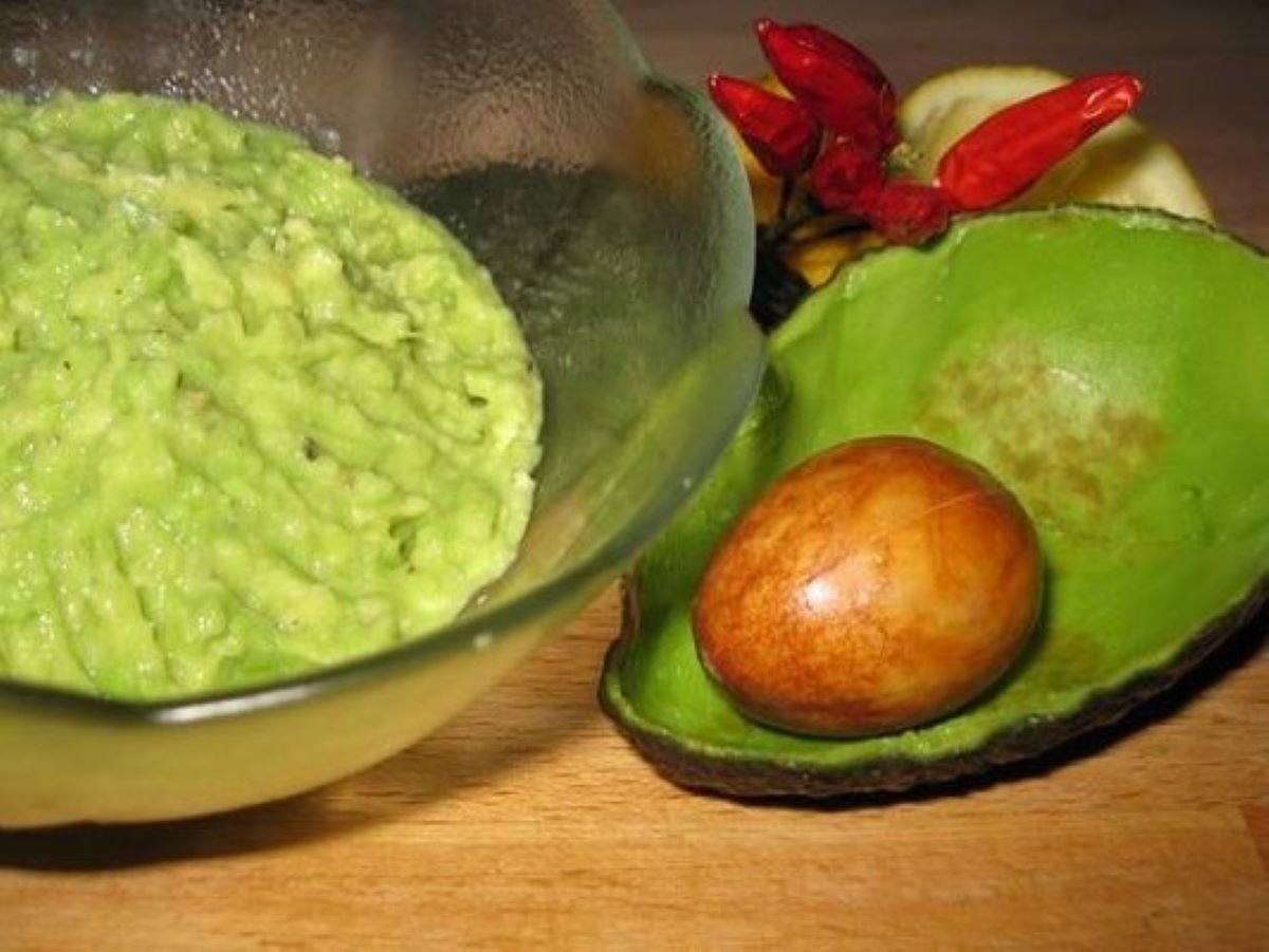 Classic Guacamole Recipe: Fresh and Flavorful Dip