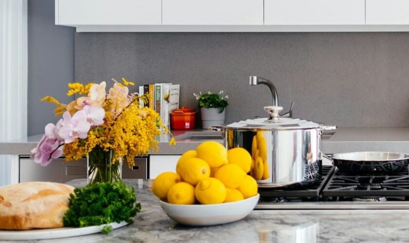 15 Must-Have Kitchen Tools for Quick and Healthy Cooking